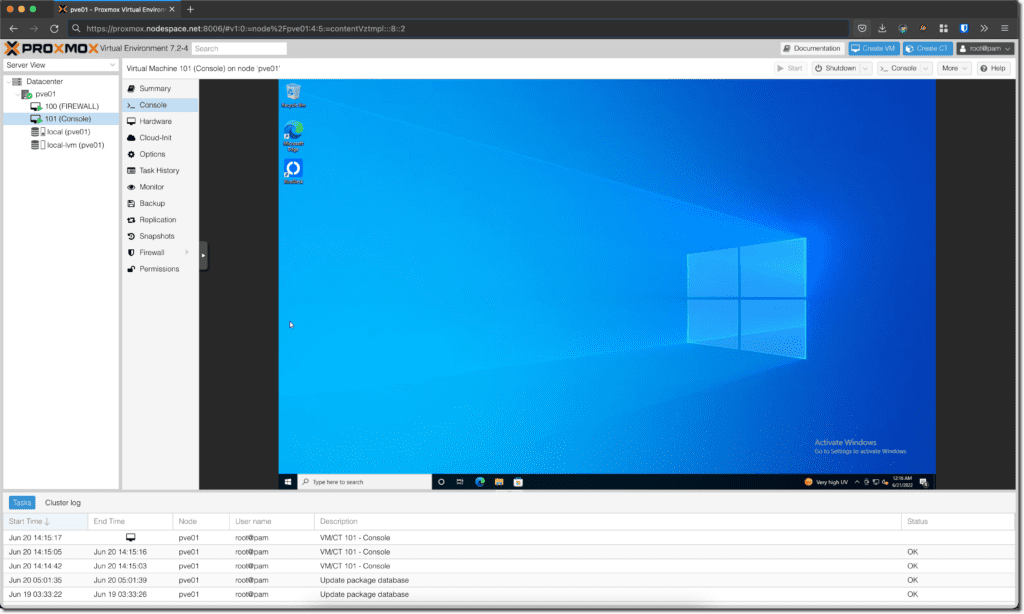 Proxmox Console